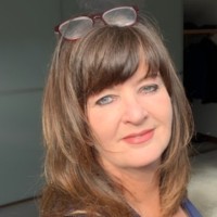 Karen Crombie
