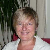 Lorraine Roberts
