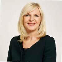 Nicola Lohrey