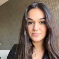 Amelia Leon