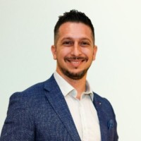 Cristian R. Guidolin