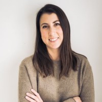 Jennifer George, Mpa