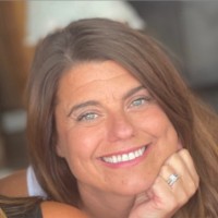 Nanette Desanzo