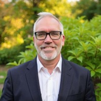 Dan Fox