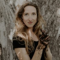 Anna Weber Henriksen