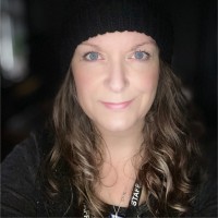 Nikki Stocks