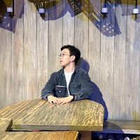 Yubo D.