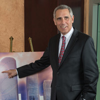 Dennis Suarez