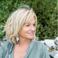 Véronique Combes