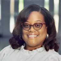 Shenea Robinson