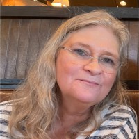 Linda Hampton
