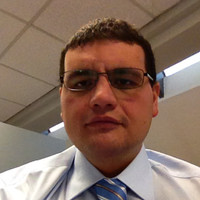 Carlos Oyarzo