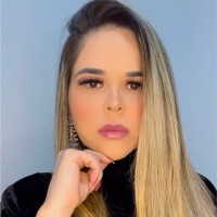Adriana Ribeiro