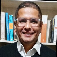 Enzo Vila