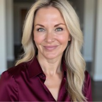 Lindsay Pihaly
