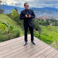 Javier A Ramos
