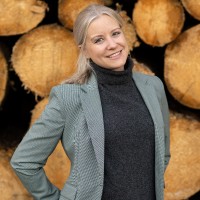 Dr. Maike Von Harten