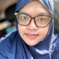 Tika Mustofa