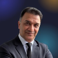 Dr. Ali Nazari .