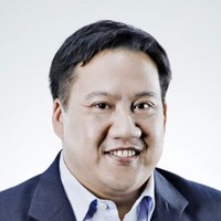 Desmond Wee