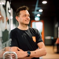 Ko Roelofs