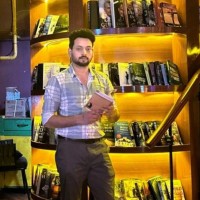 Ravi Tolambiya