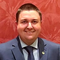 Justin Cox, Cem