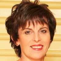 Dr Maretha Steyn