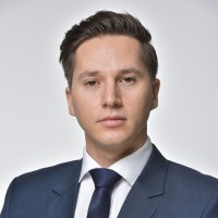 Amir Uzairi