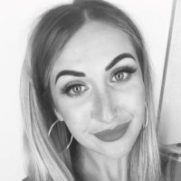 Lizzie Nicholls