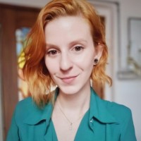 Heloisa V.