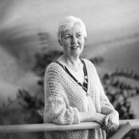 Wilma Vuuren, Van
