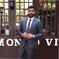 Issa Mazhar