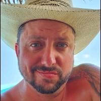 Justin Viehland