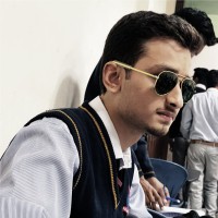 Saqlain_ Mustafa