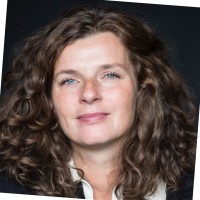 Mireille Vos