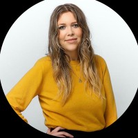 Jennifer Thomas