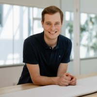 Bas Weustenenk