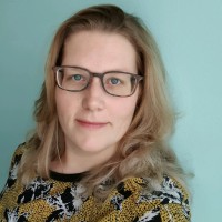 Kim In 'T Hout - Postmus