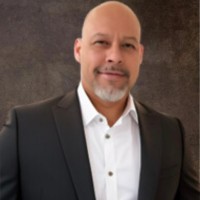 Cesar Lozano