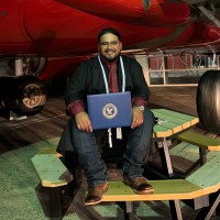 Erik Flores