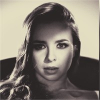 Anna Hop