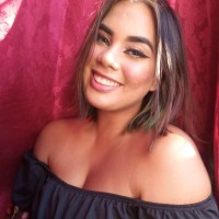 Emanuelle Gois Santos