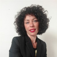 Tânia Araújo