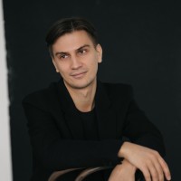 Серго Гуров