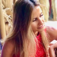 Mónica Neves