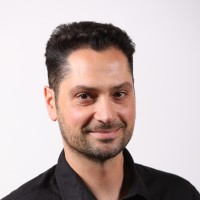 Avi Mezamer