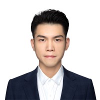 Longine Zeng