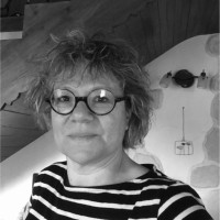 Eliane VIAND