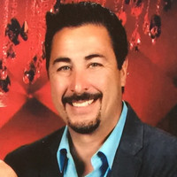 Mark Klonaris